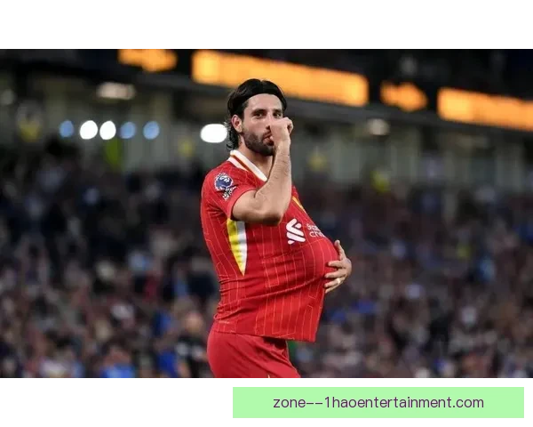 利物浦提前七轮锁定英超冠军 实现历史性壮举创造新纪录